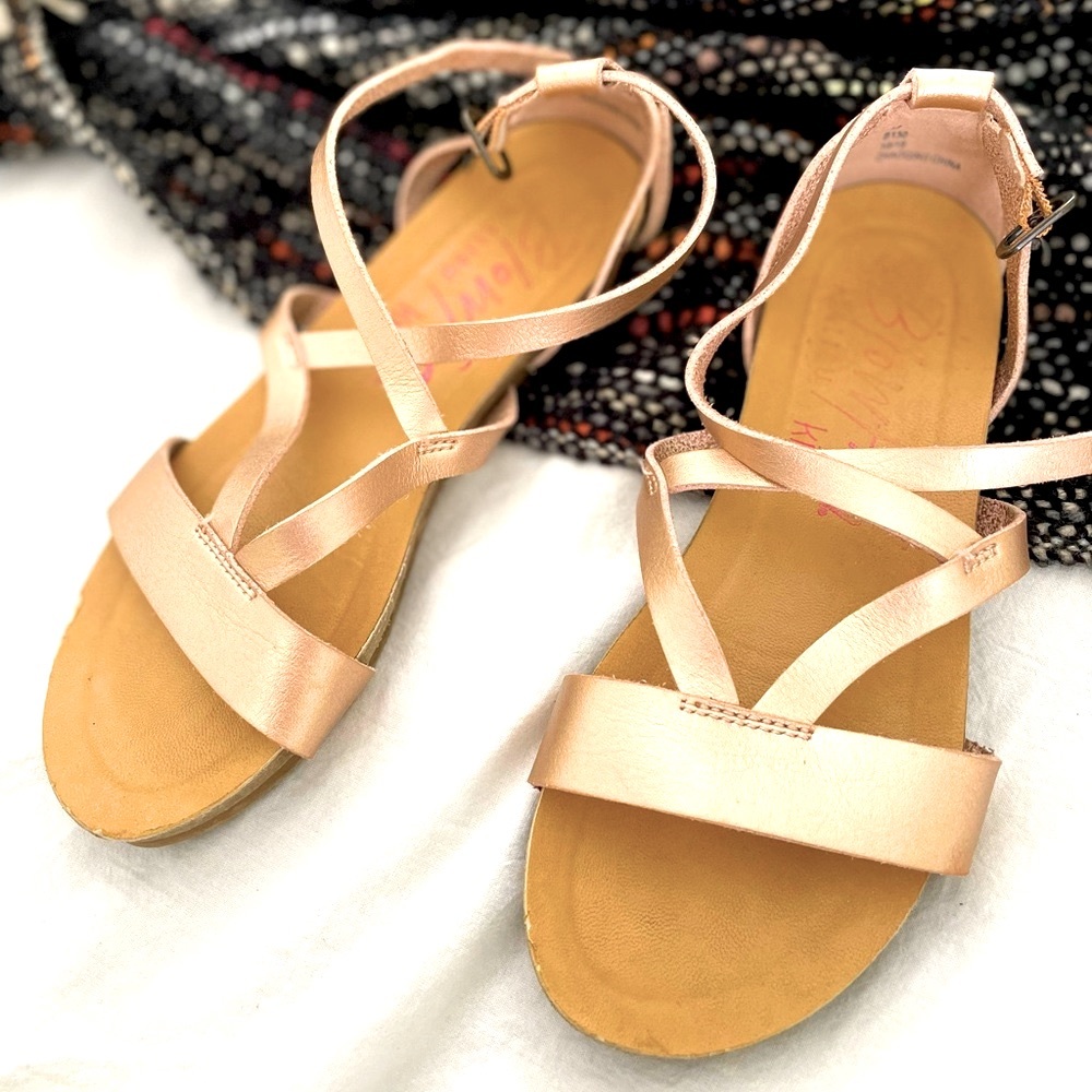 Girls blowfish sandals